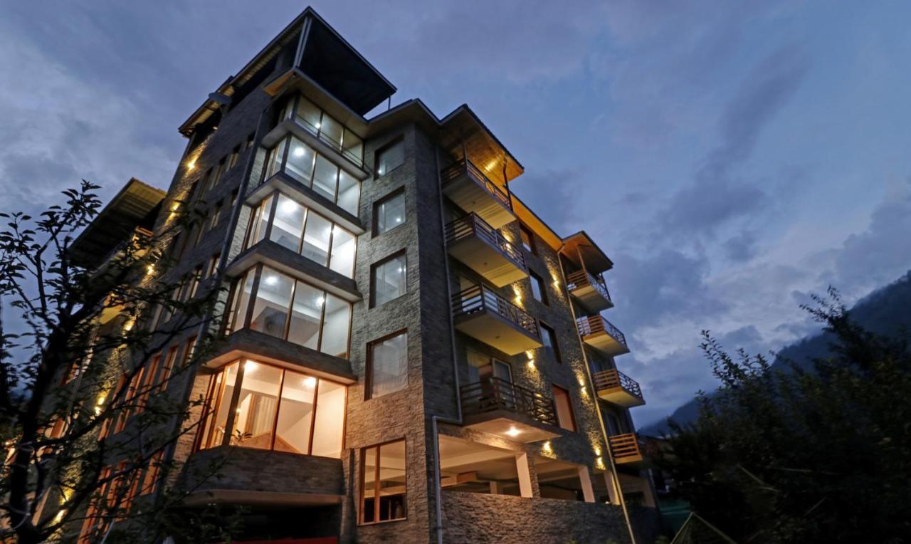 Treebo Premium Sattva With Mountain View Hotel Manāli Exterior foto