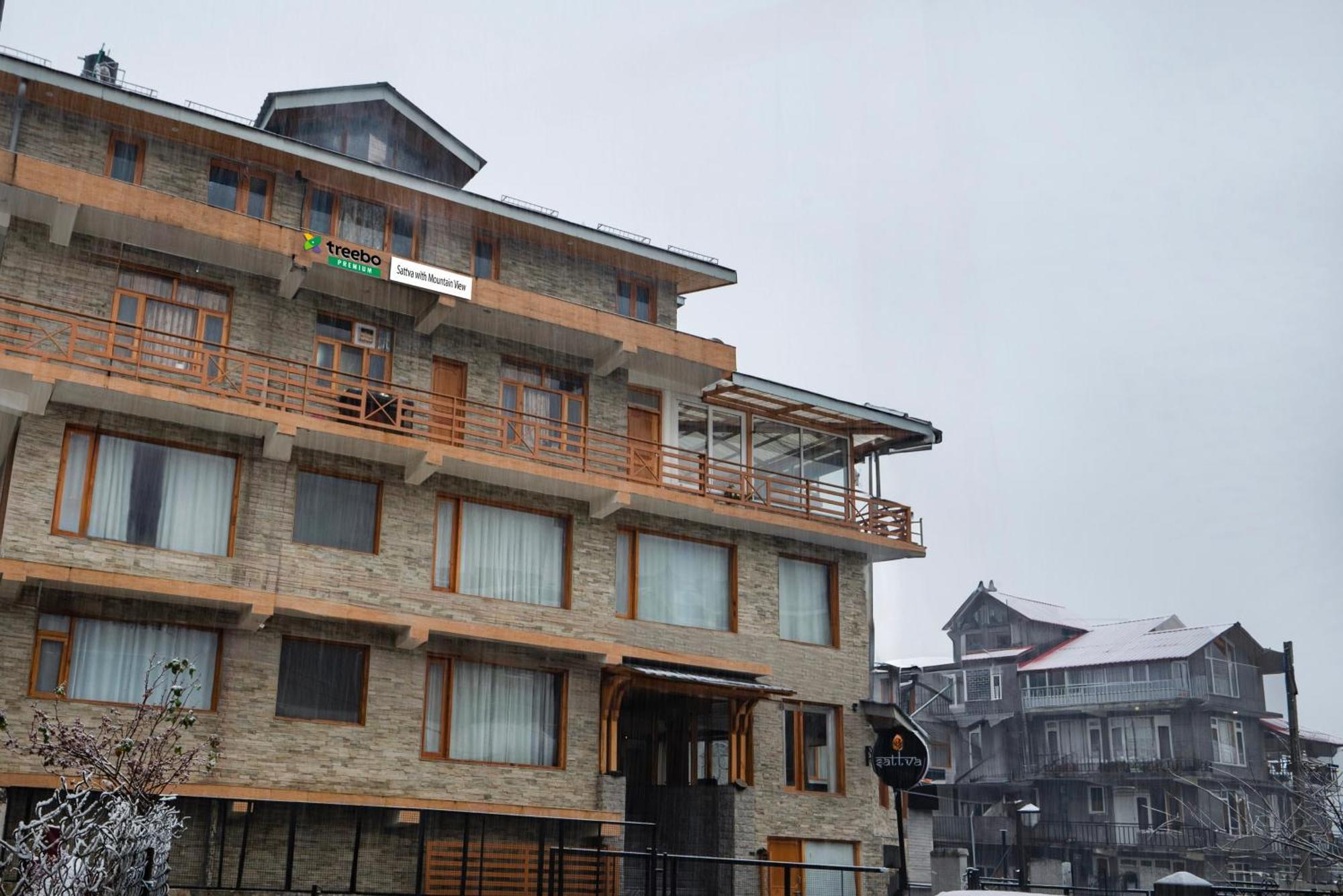 Treebo Premium Sattva With Mountain View Hotel Manāli Exterior foto